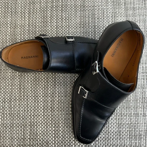 Men’s Magnanni” Black Leather Double Buckle Shoe